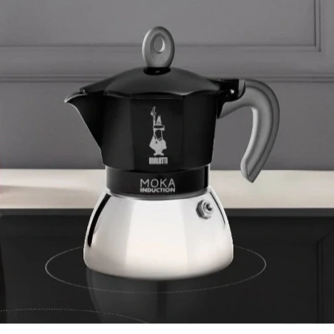 Bialetti New Moka Indukce - černá 4 šálky